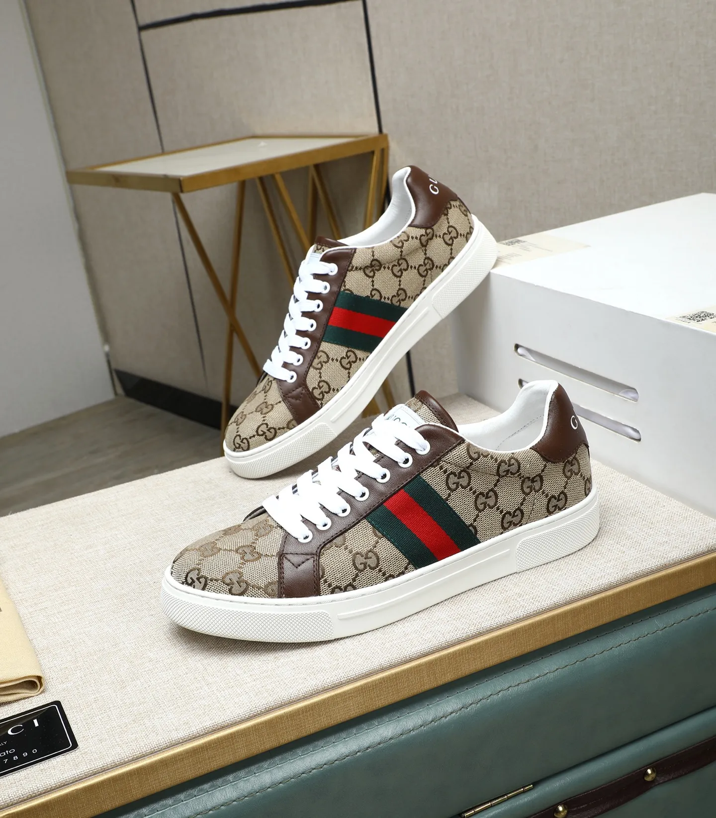 Men's shoes💰420 GUCCI🔍🔍latest spring style On sale at the same time at the counter, original calfskin imported from Italy, genuine leather lining, (high-end, luxury, and class) exquisite workmanship, soles: original soles specially provided by the original factory, ⚠Exclusive double-layer movable molded soles are super comfortable⚠, real photos🎬The real ones are better🔍🔍"High quality·Follow the order" code number 38-44